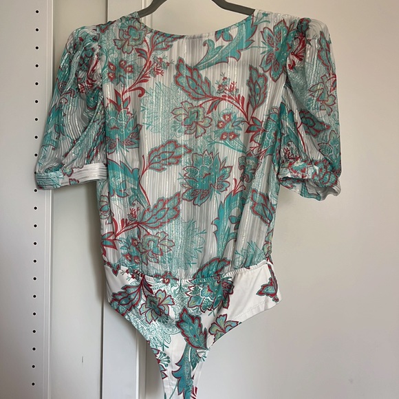 Hemant & Nandita Body Suit - Picture 8 of 8